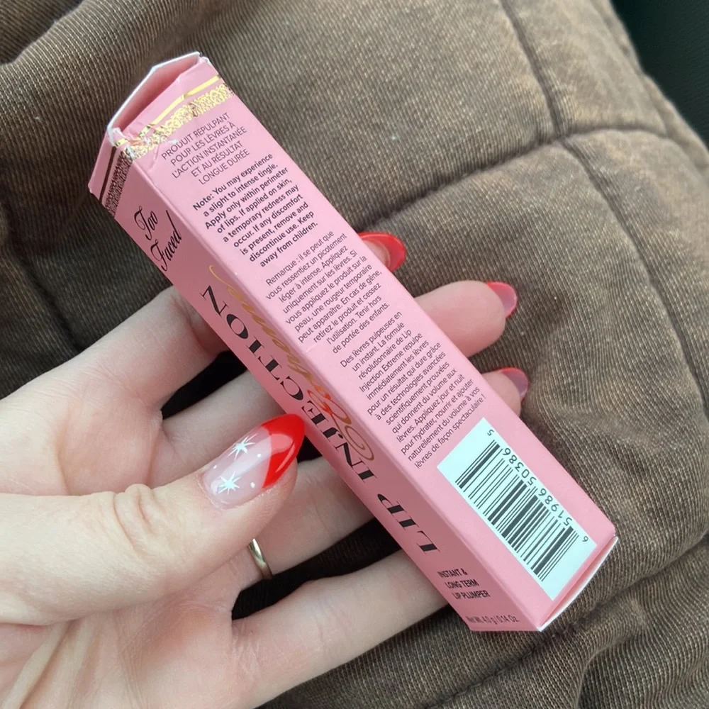 Too Faced Lip Injection Extreme Hydrating Lip gloss Plumper bubblegum yum pink